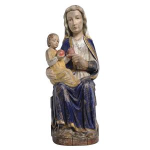 Our Lady of Mariazell sitting