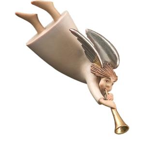 Angel with fanfare