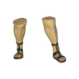 Piedi con sandali romani